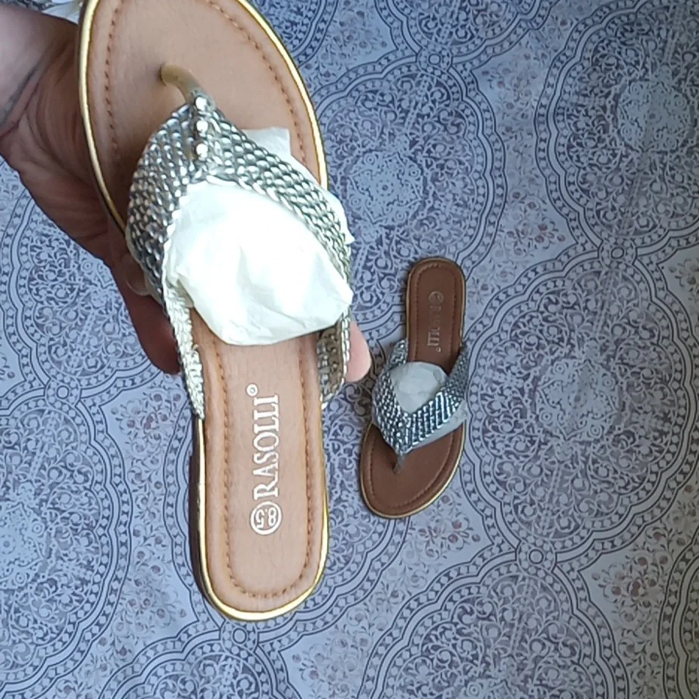 Rasolli NWOT  Stylish sandals - Picture 5 of 11